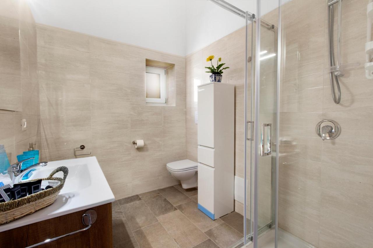 Teresella Suite Naples Luaran gambar